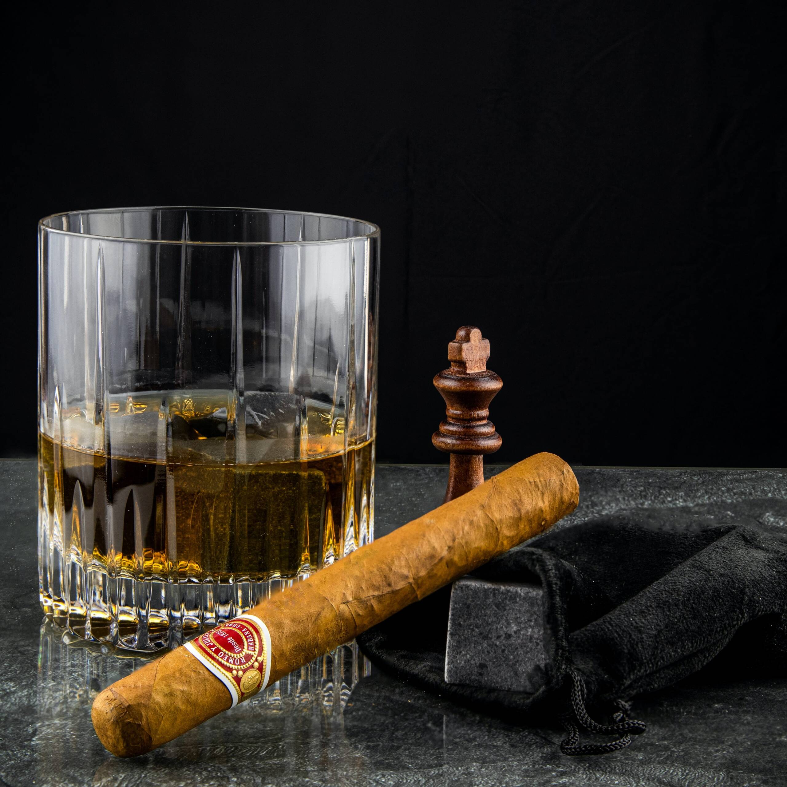 Whiskey- & Spirituosenkarte
